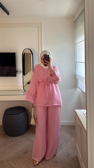 Tüy Detaylı Organze Takım - Pembe