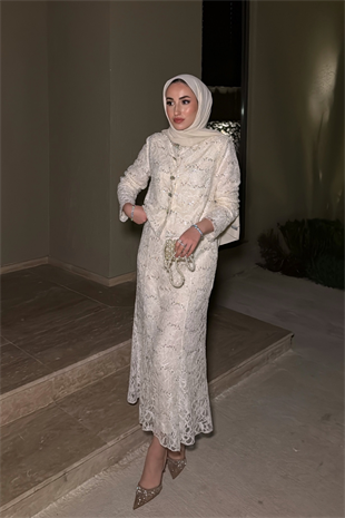 Umay Dantelli Etekli Takım - Ekru