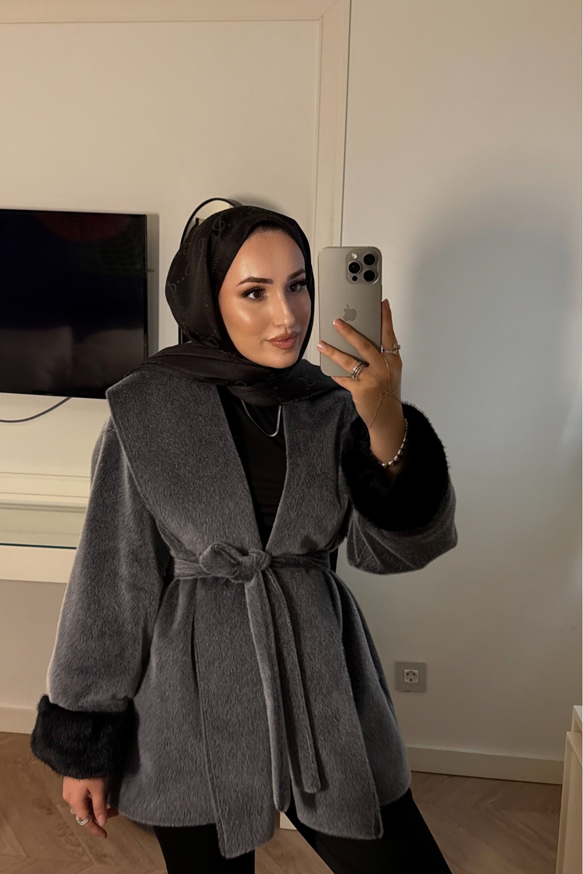 Kolları Tüylü Angora Kaban-Gri 