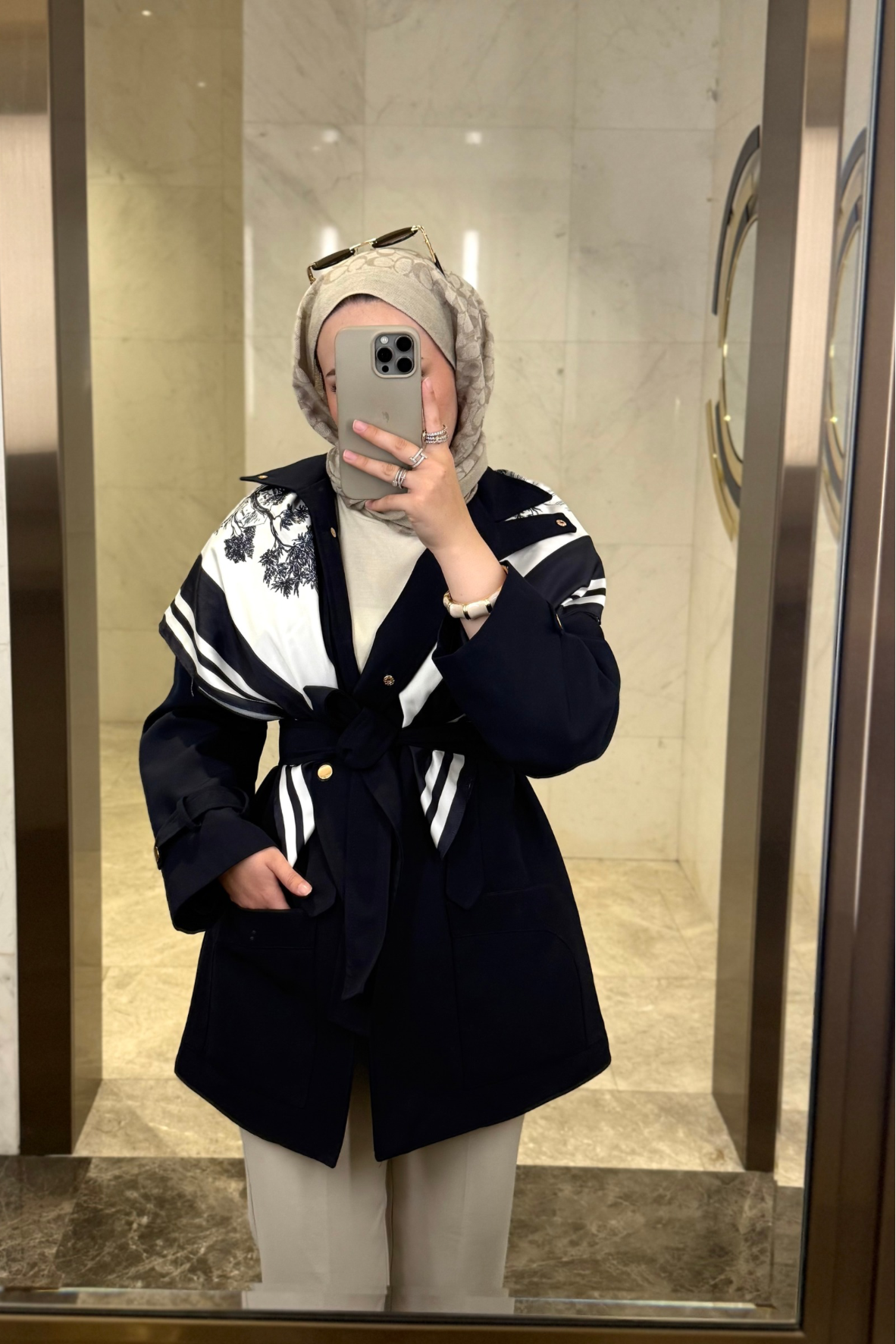 Pelerin Detaylı Premium Trençkot-Lacivert