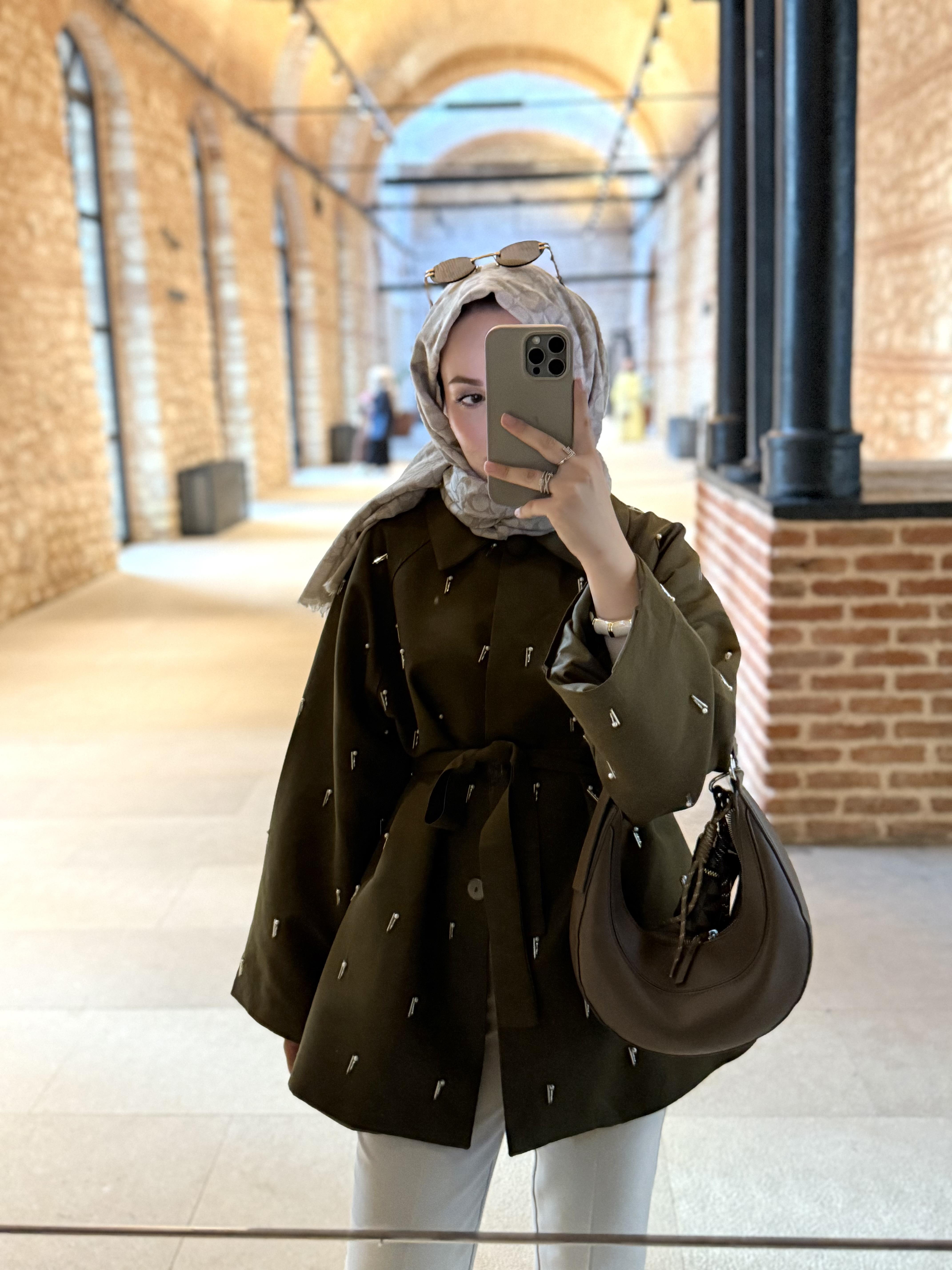 Boncuk İşlemeli Trenç-haki