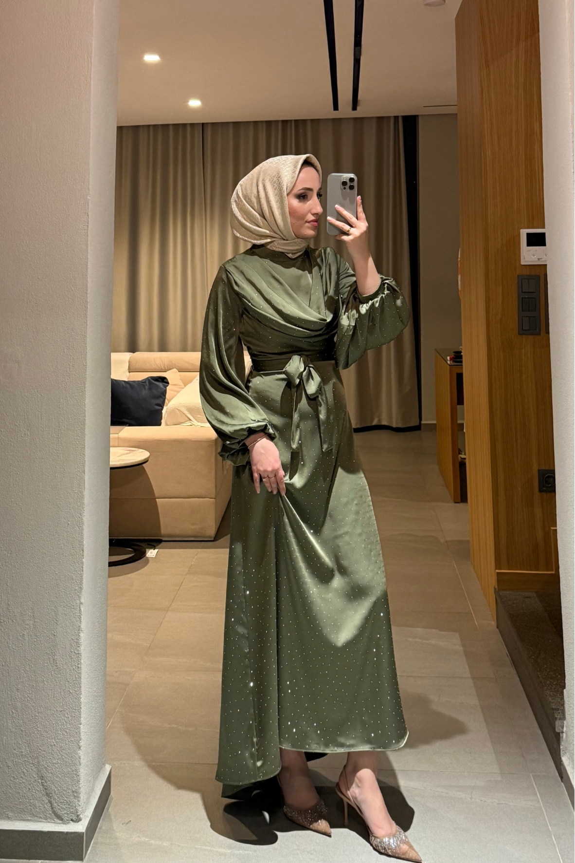 Drapeli ışıltılı elbise-haki - Vakronline