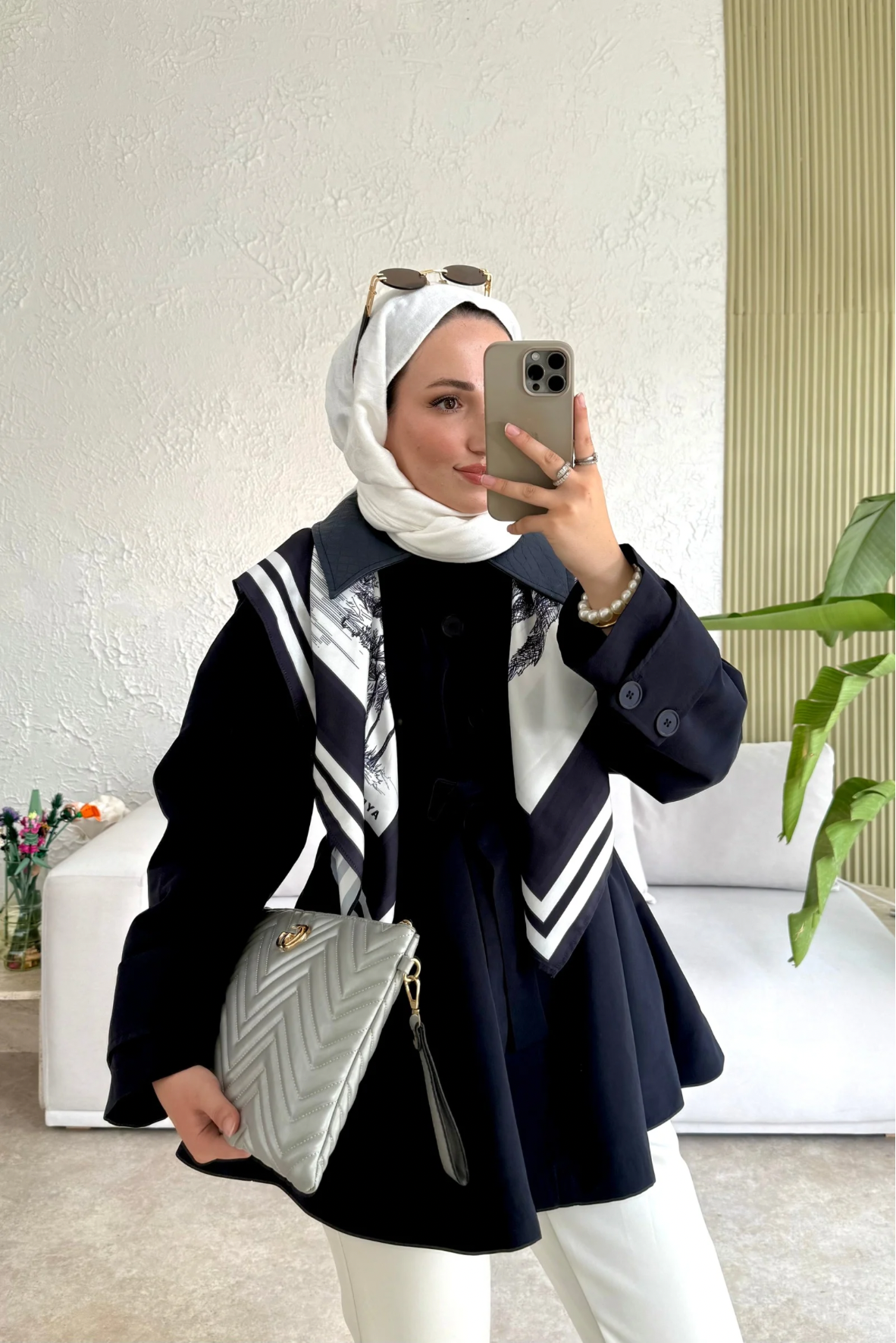 Tesettür Deri Yakalı Trenç-Lacivert 