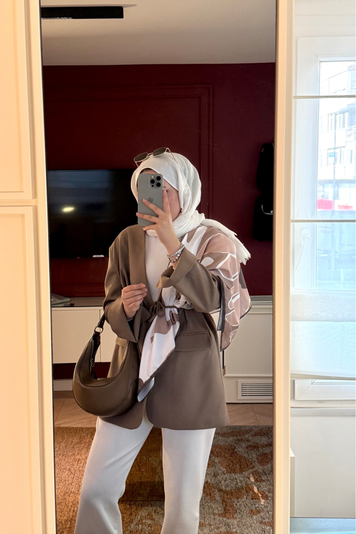 Tesettür Kol Yırtmaç Detaylı Ceket-Vizon