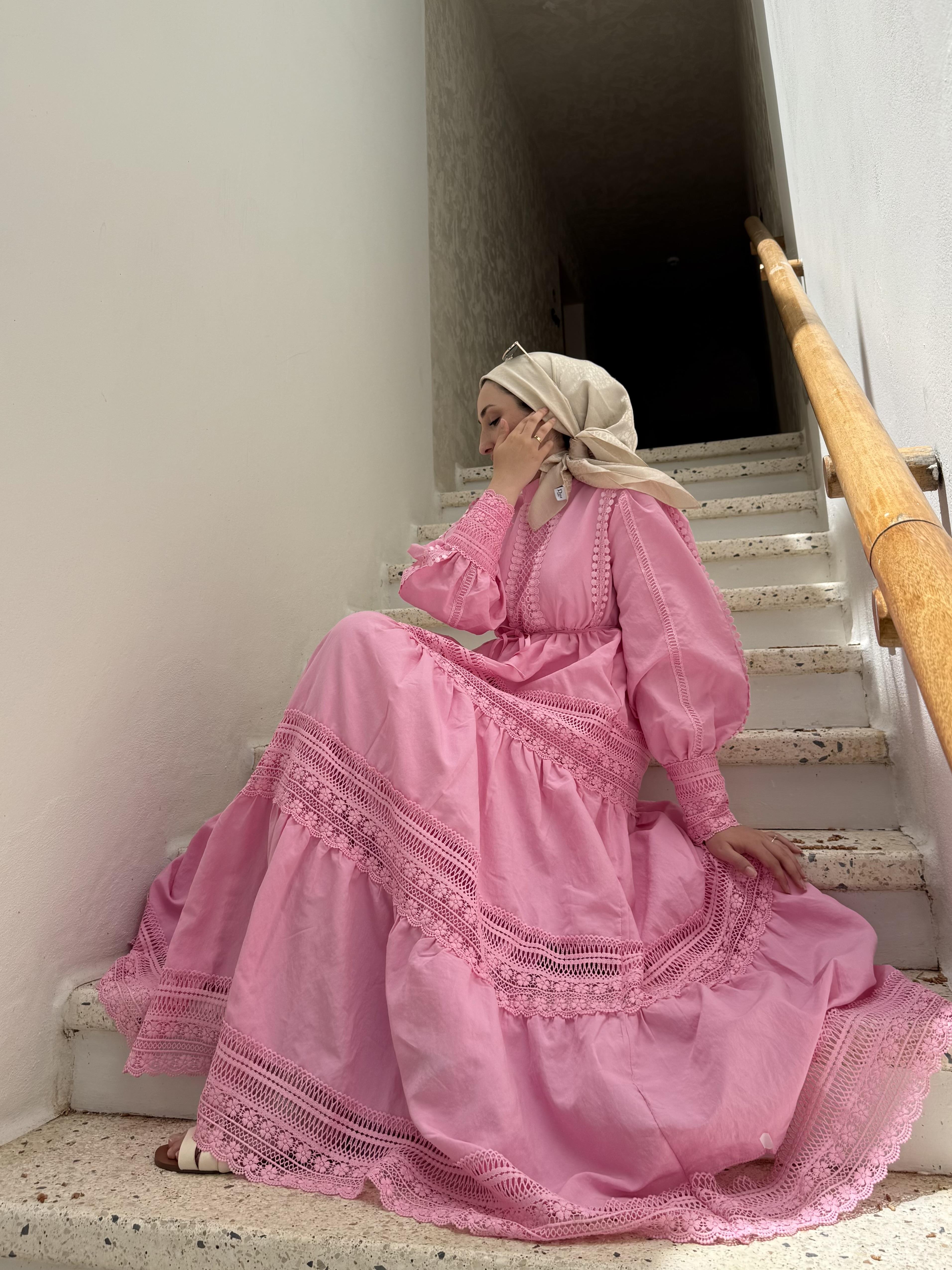 Dantel Detaylı Elbise-pembe