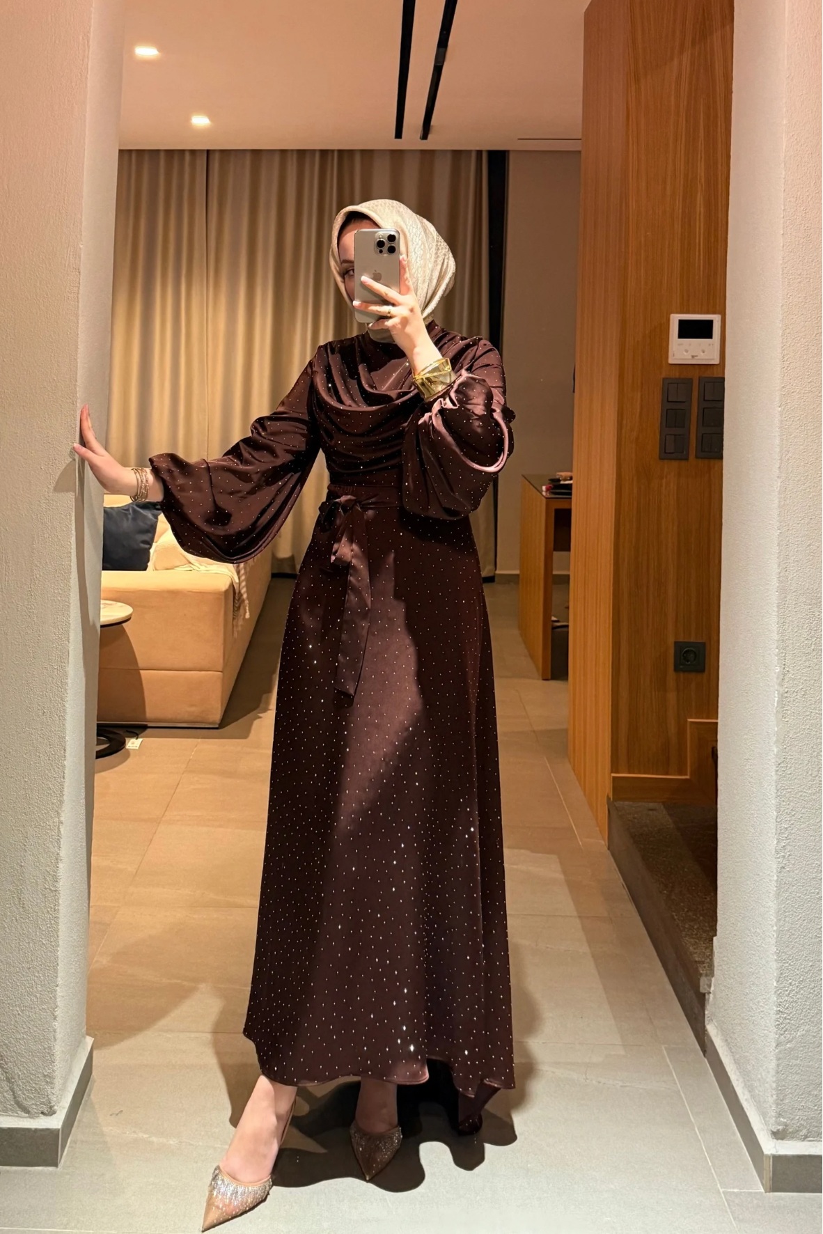 Drapeli işıltılı elbise-acı kahve - Vakronline