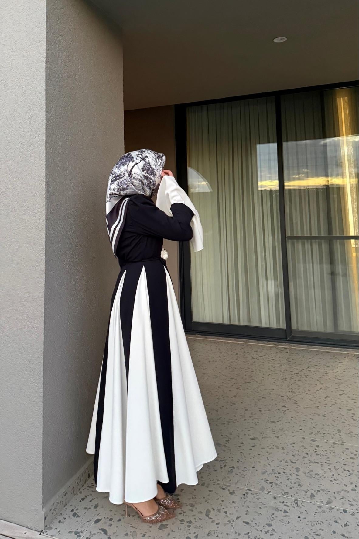 Layana özel tasarım i̇pek elbise- lacivert - vakronline