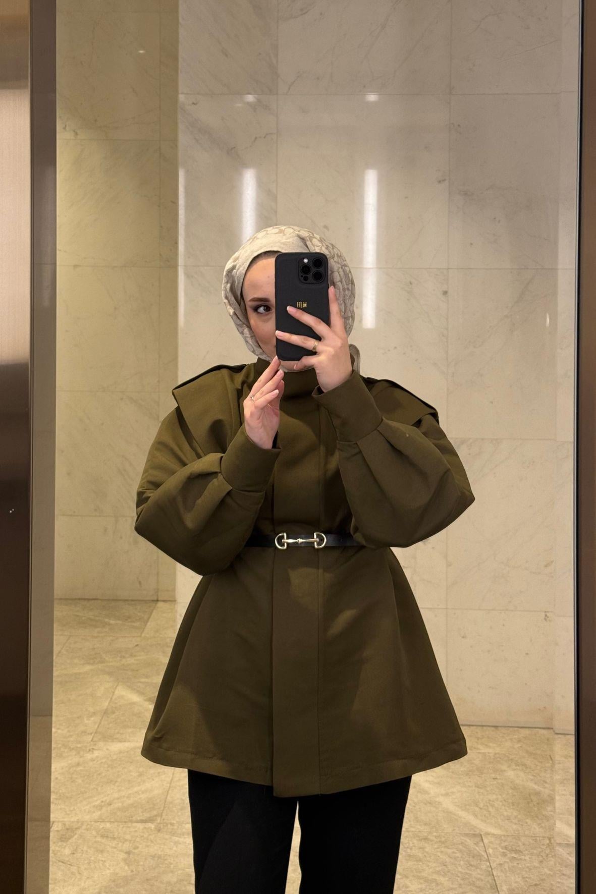 Kemerli apoletli patlı trençkot-haki - vakronline