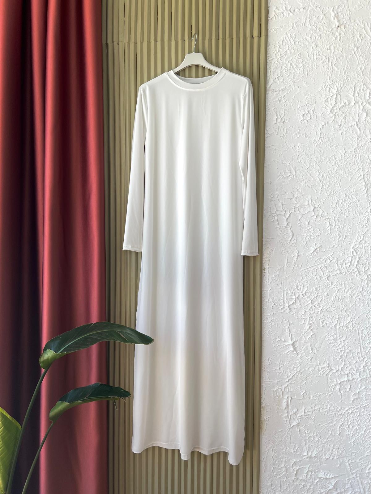 Piliseli içlik beyaz