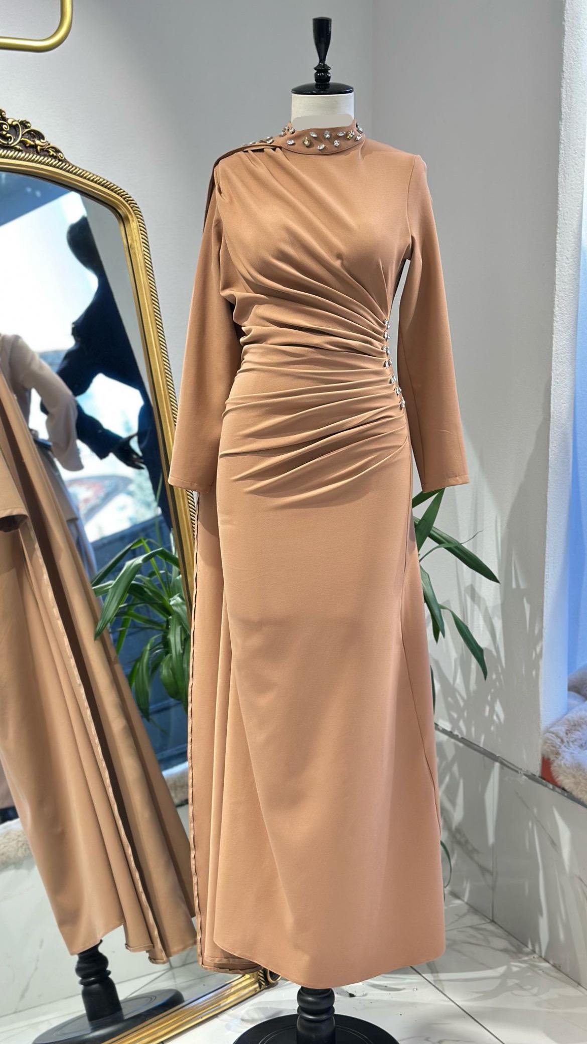 Mariana taşlı özel seri elbise-bej - Vakronline