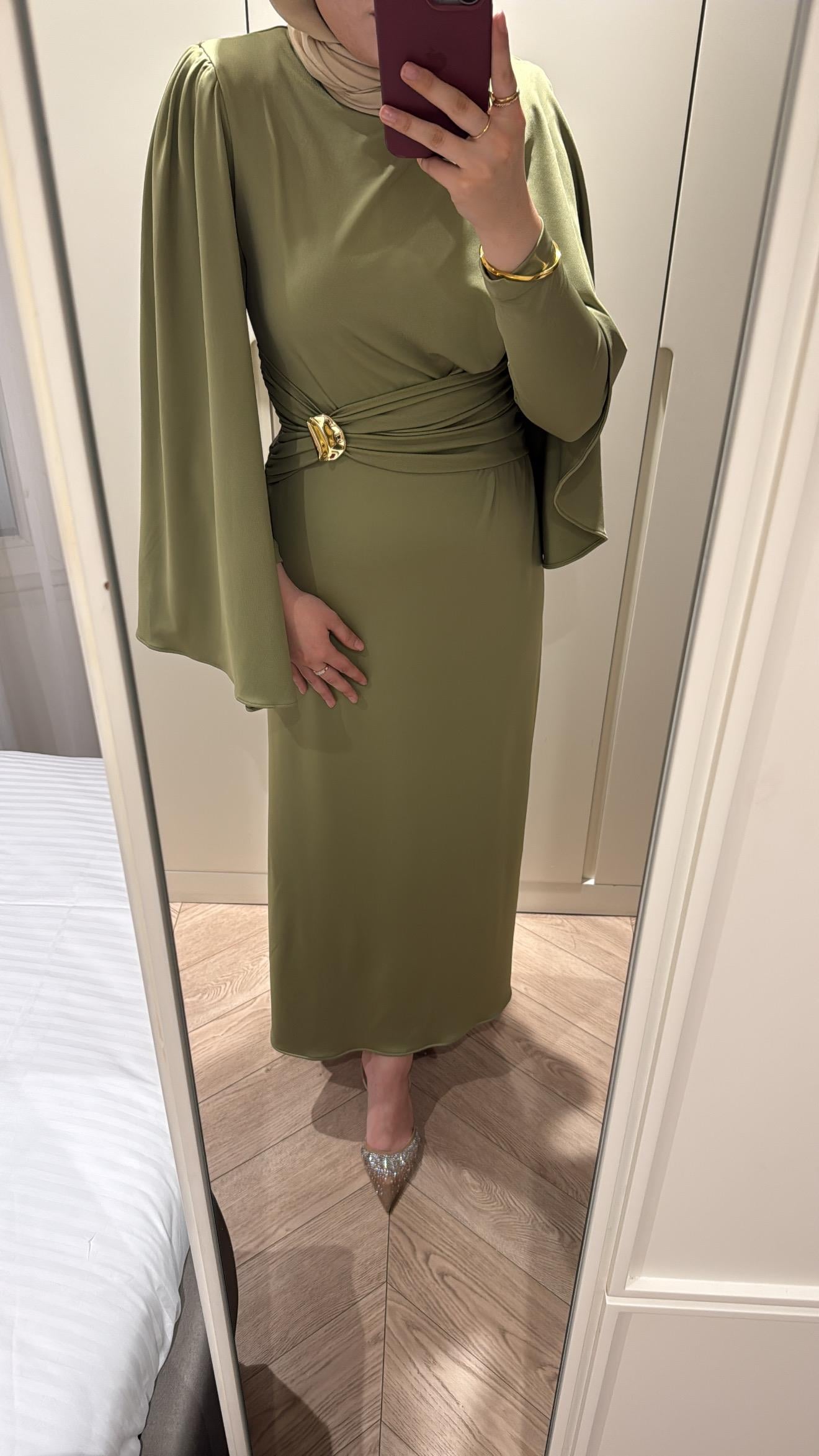 Lesgo Broş Detay Elbise- Çağla-4729