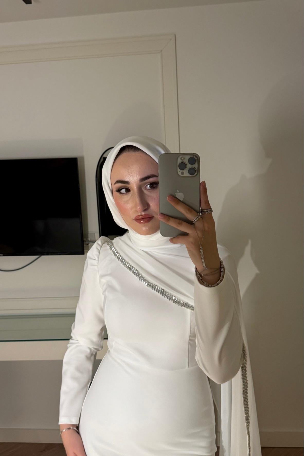 Milena Taşlı Premium Elbise-Beyaz-ml-7890