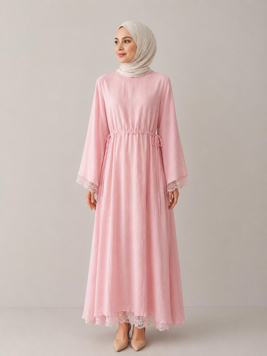 Belden Bağlamalı Dantel Elbise-Pembe
