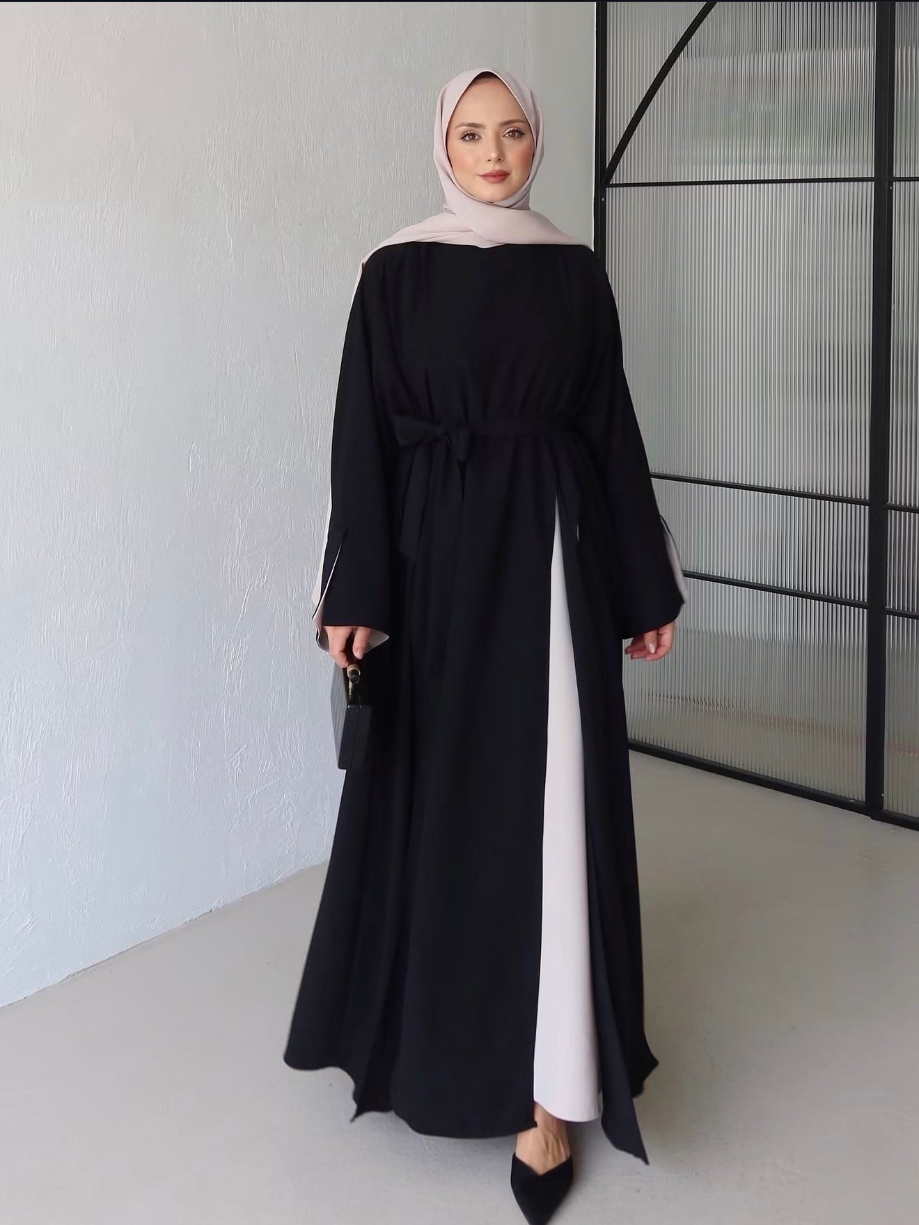 Zahra Parçalı Abaya-Siyah