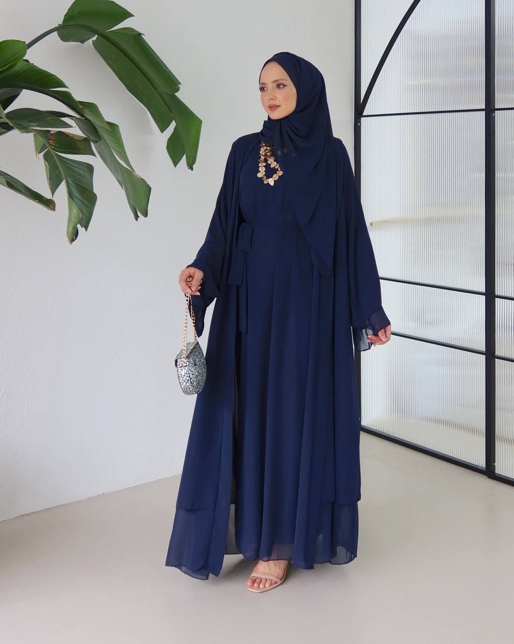 Zarya Abaya-Lacivert