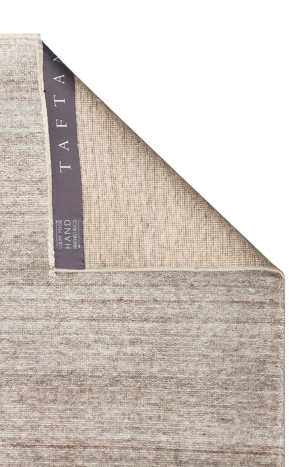 Pakistan Overdyed Tarzı Özel Hav Vermeyen ve El Emeği ile Özel Tezgahlarda Üretilen Uşak Halısı 