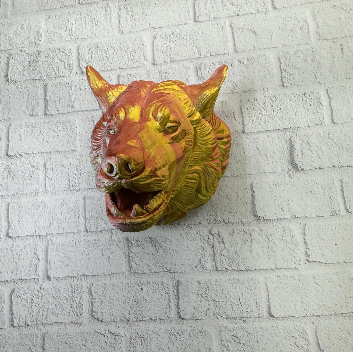 Dekoratif Altın Gold Kurt Duvar Heykeli Asılabilir Hediyelik 25x19 cm