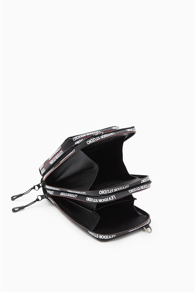 Siyah Baskılı Çok Bölmeli Cüzdan