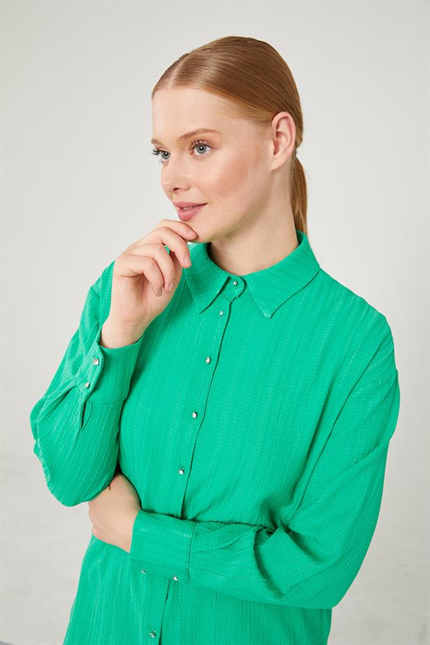 Yeşil Taşlı Düğme Detaylı Gömlek Takım