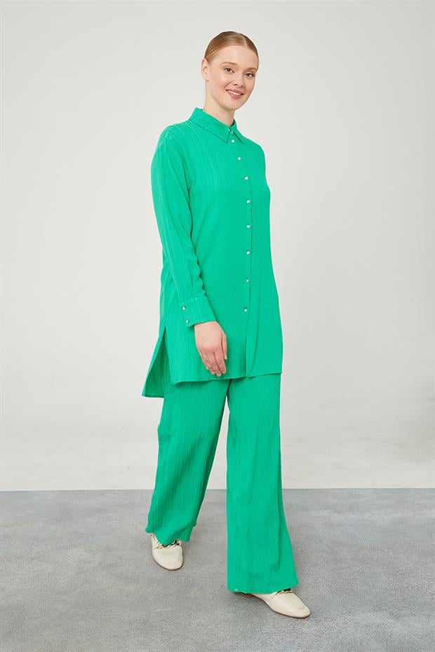 Yeşil Taşlı Düğme Detaylı Gömlek Takım