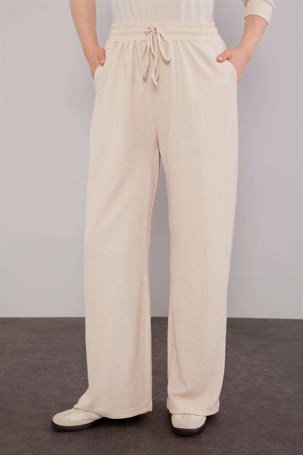 Açık Bej Şerit Taş Detaylı İkili Takım