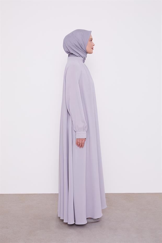 Açık Gri Omuz Büzgülü Ferace