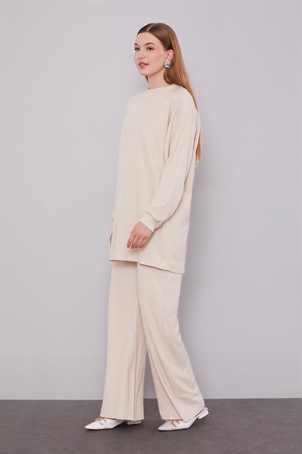 Açık Bej Omzu Taş İşlemeli İkili Takım