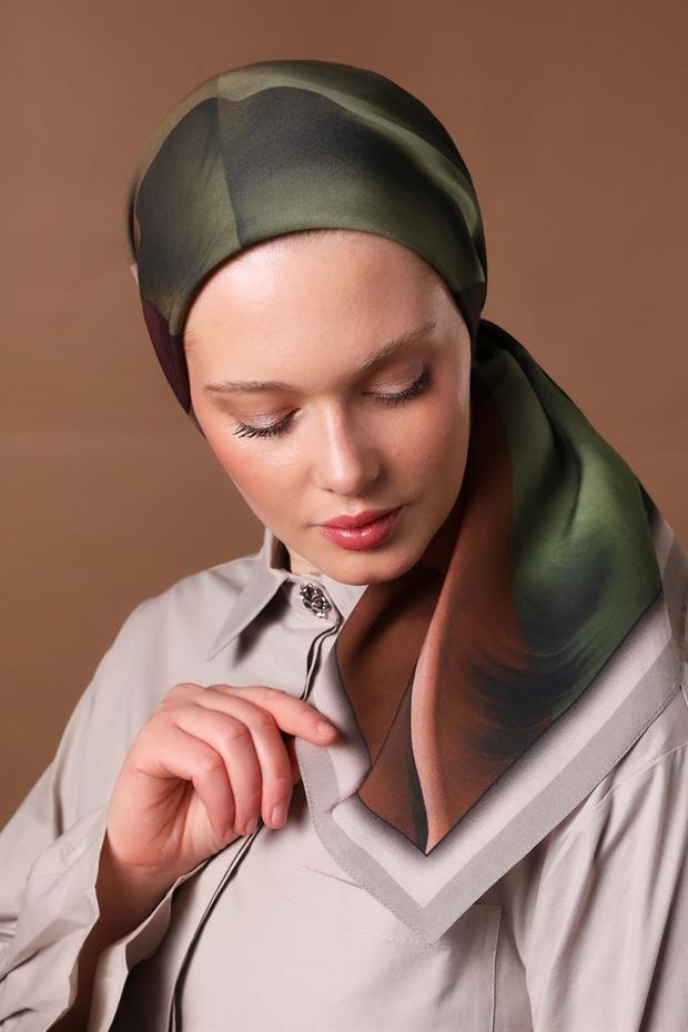 Açık Gri Parçalı Desen Aura Eşarp