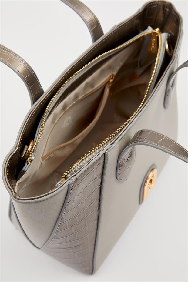 Açık Gri Deri Detay Omuz Çantası