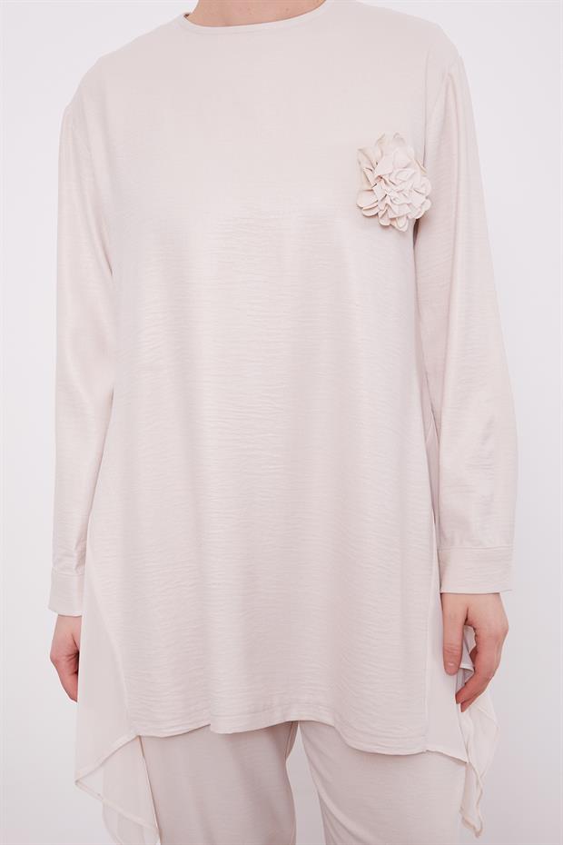 A.Bej Gül Yaka Detaylı İkii Takım