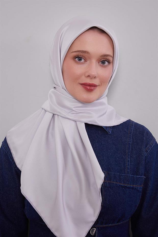 Açık Gümüş Düz Renk Trend Twill Eşarp