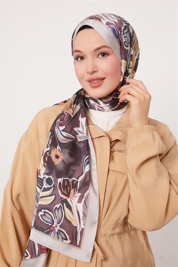 Açık Gri Petunya Desen Hint İpeği Şal