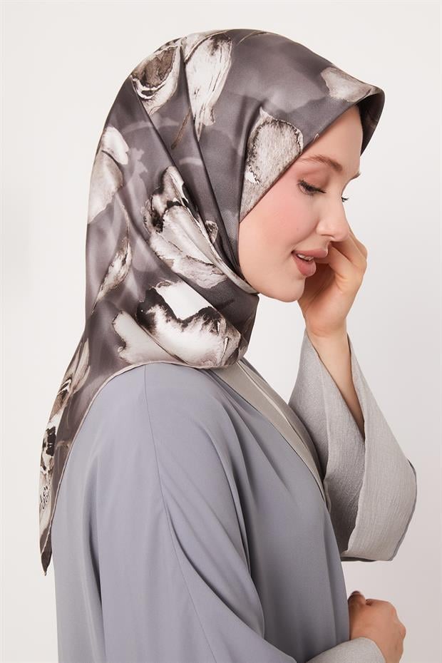 Açık Kahve Lotus Çiçek Twill İpek Eşarp