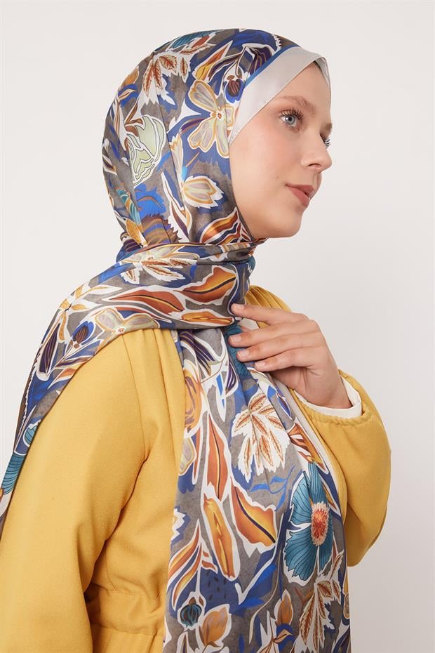 Açık Bej Petunya Desen Hint İpeği Şal