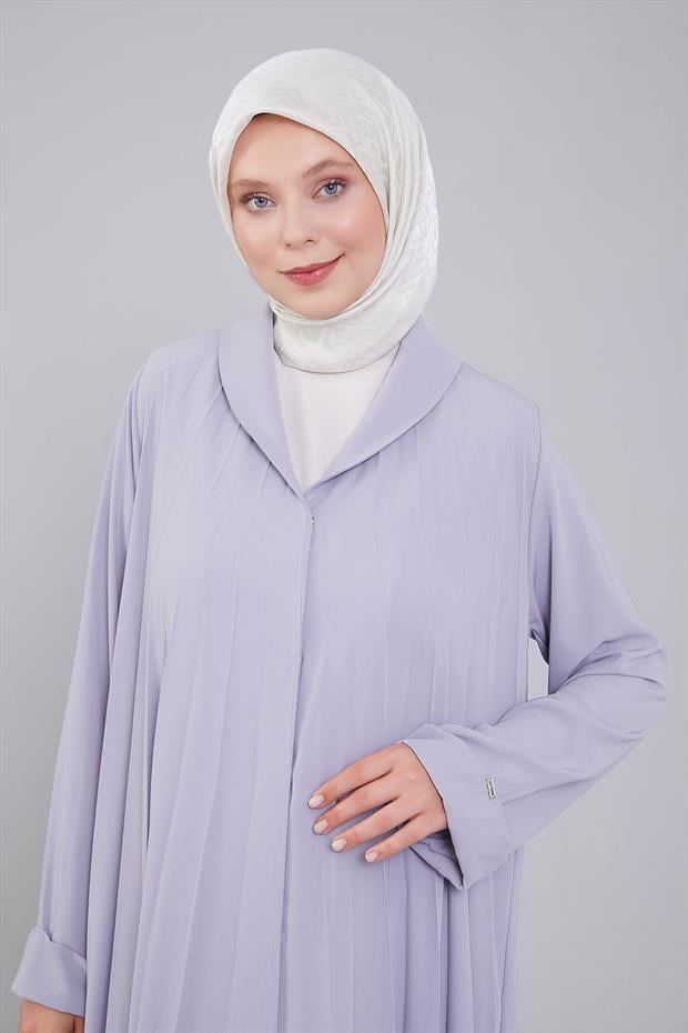 Açık Gri Yaka Detaylı Ferace