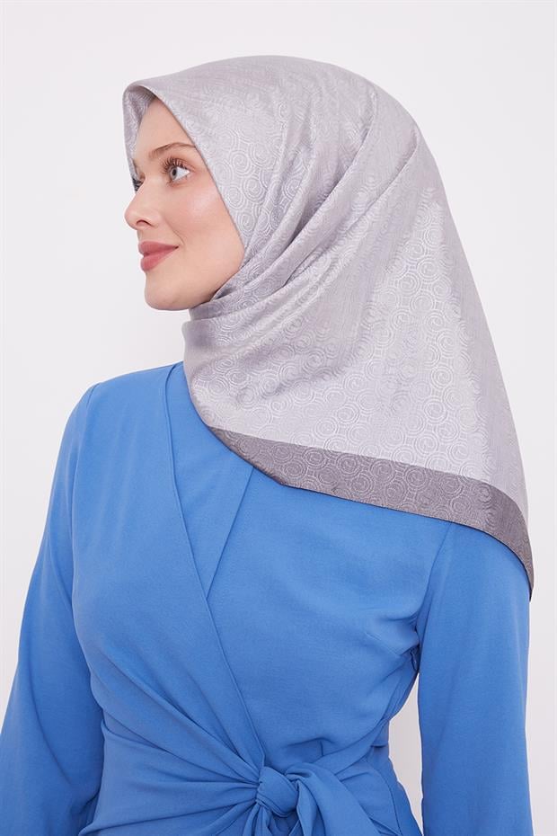 A.Gri Halka Desen Monogram Eşarp