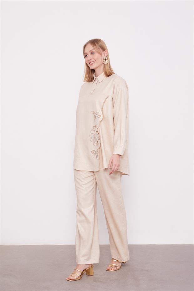 Açık Bej Nakış Gül Detaylı Tunik Takım