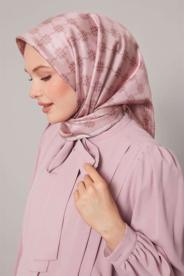 Açık Pembe Mini Yonca Desen Twill İpek Eşarp