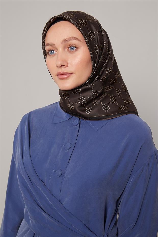 Acı Kahve Mini Yonca Desen Twill İpek Eşarp