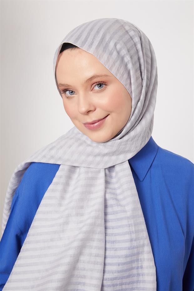 Açık Gri Çizgili Shinga Şal