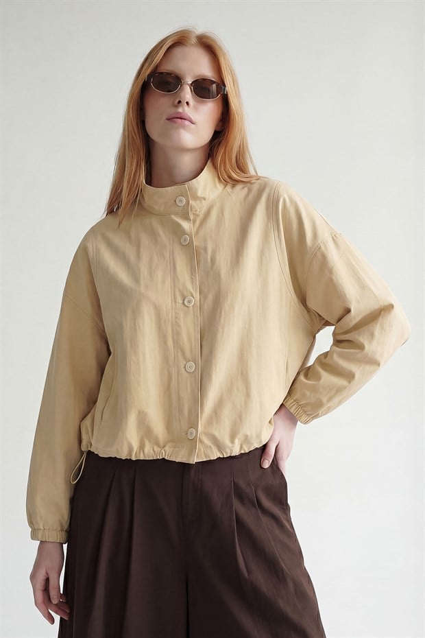 Açık Sarı Bomber Görünümlü Dik Yaka Ceket