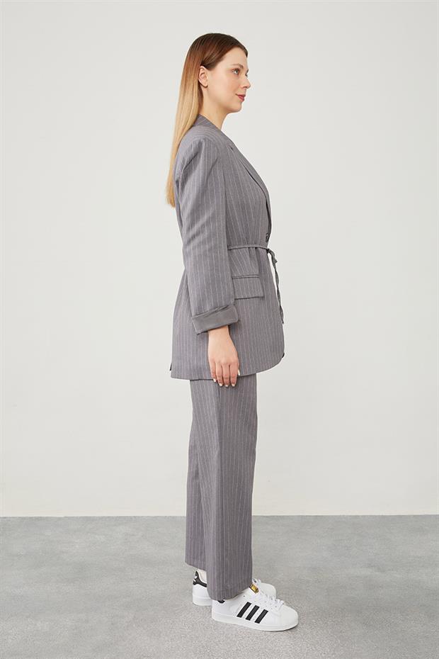 Antrasit Belden Bağlamalı Çizgili Pantolonlu Takım