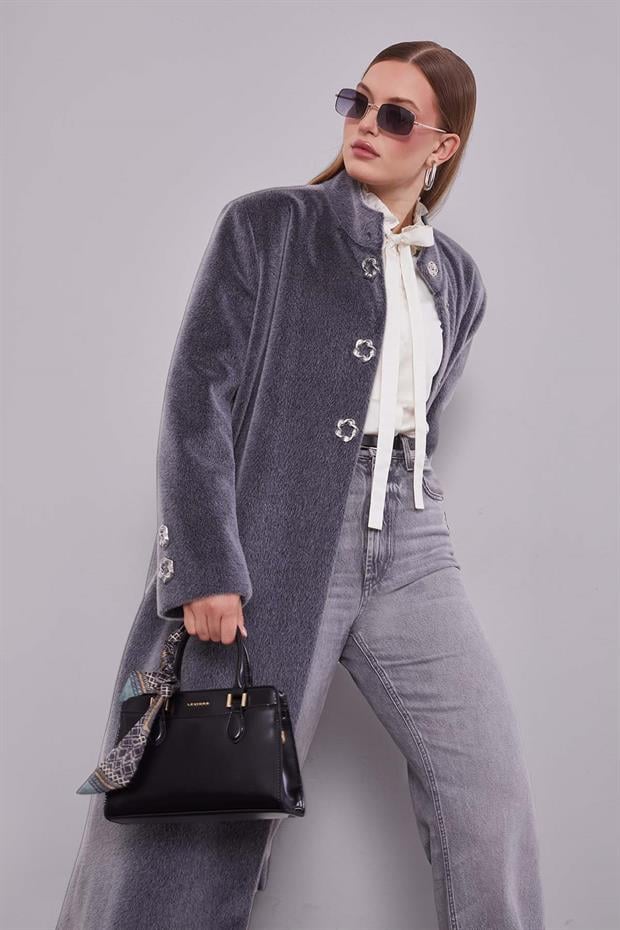 Antrasit Gold Aksesuar Detaylı Kürk Kaban