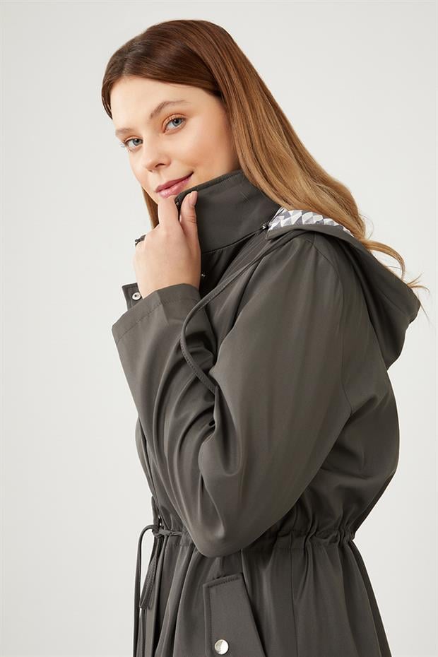 Antrasit Desenli Şapkalı Kap