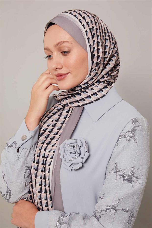 Antrasit Üç Boyut Desen Club Şal