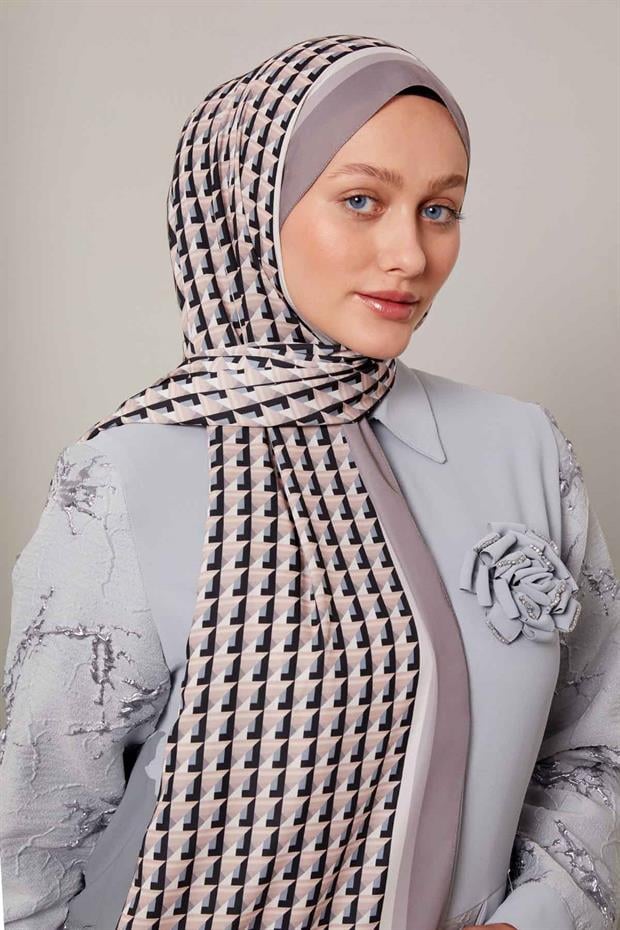 Antrasit Üç Boyut Desen Club Şal