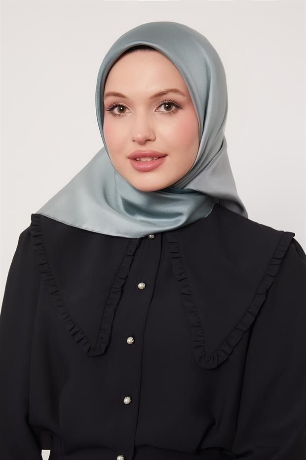 Bebe Mavisi Geçişli Twill İpek Eşarp