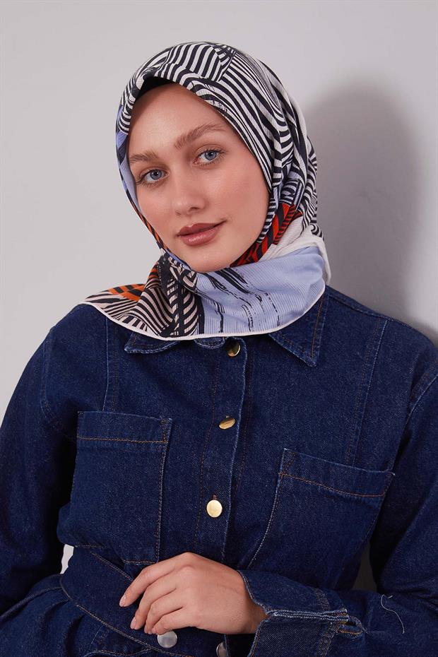 Bebe Mavisi Hologram Desen Pamuk Eşarp