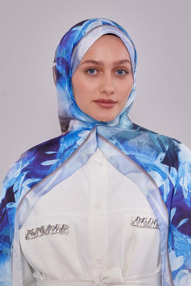 Bebe Mavisi Karışık Yaprak Desen Hint İpeği Şal