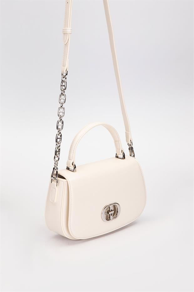 Bej Aksesuar Kapaklı Omuz Çantası